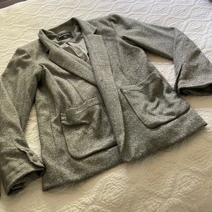 Gray blazer
